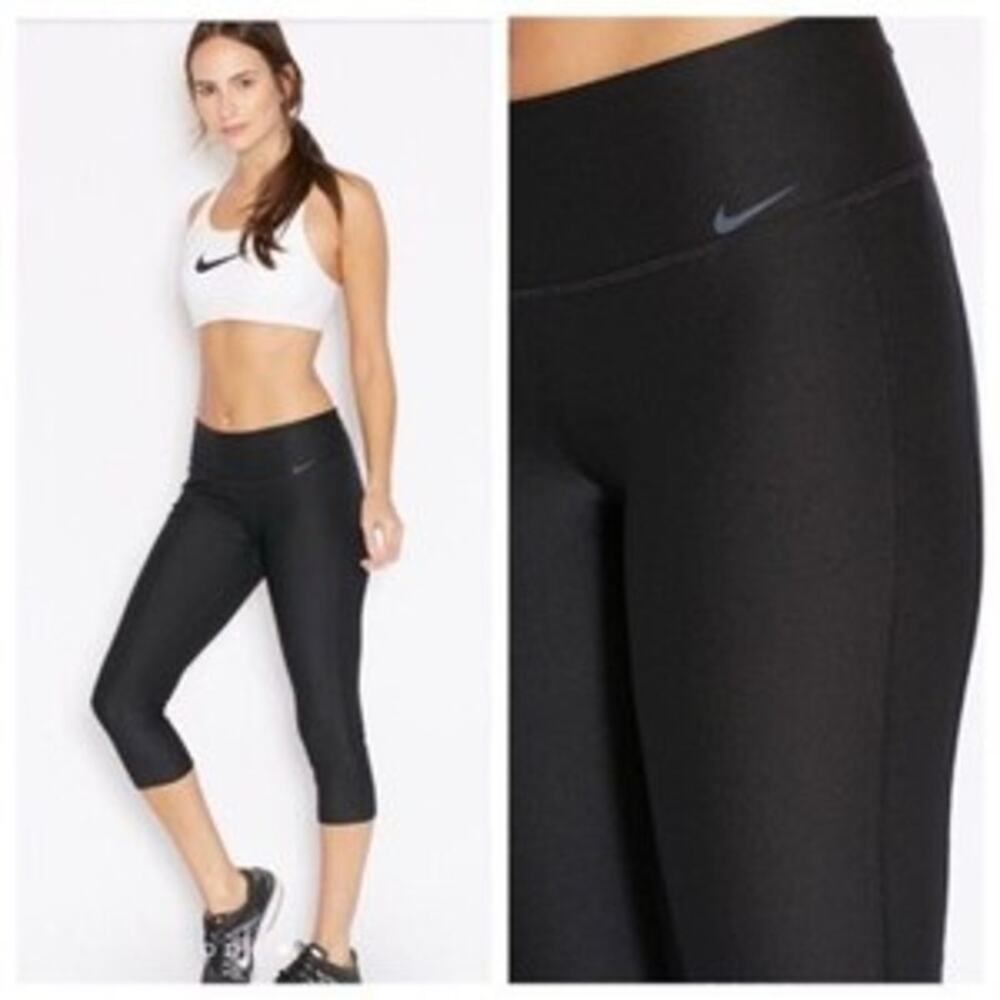 Nike Womens Size Medium Dri Fit Power Training Cropped Leggings 802948-010